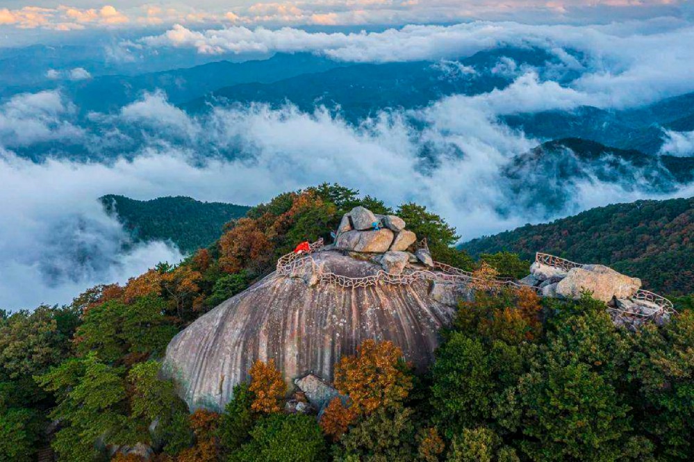 薄刀峰
